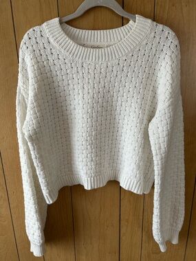 Jessica Simpson White Open-Stitch Crewneck Sweater